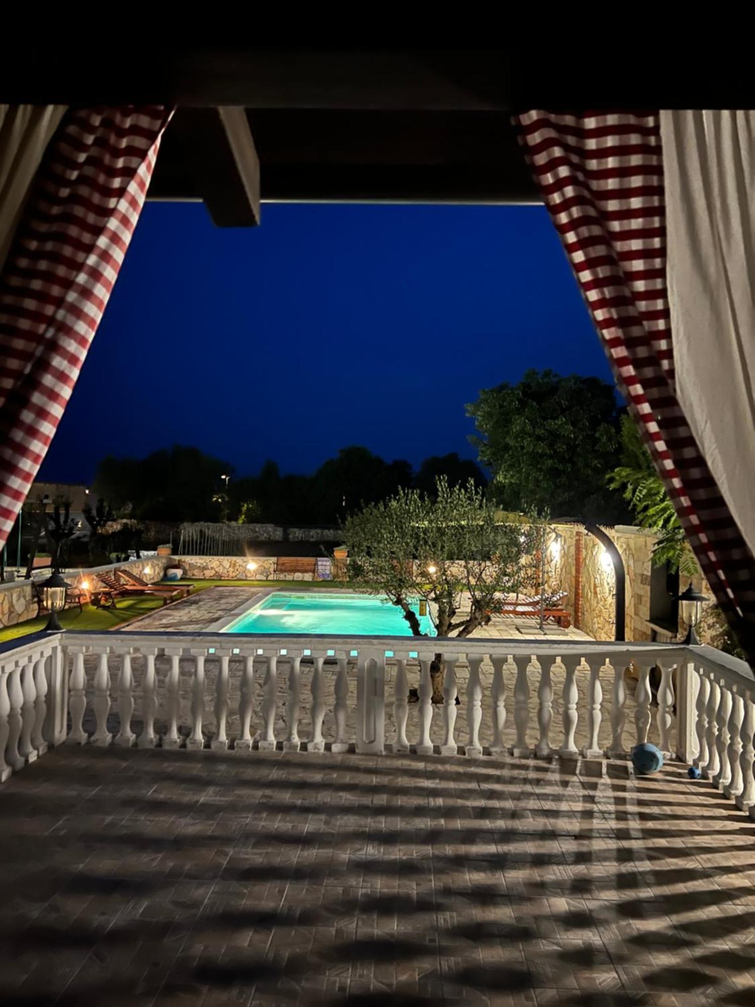 Holiday Home Iva With Pool ซูโกชัน ภายนอก รูปภาพ