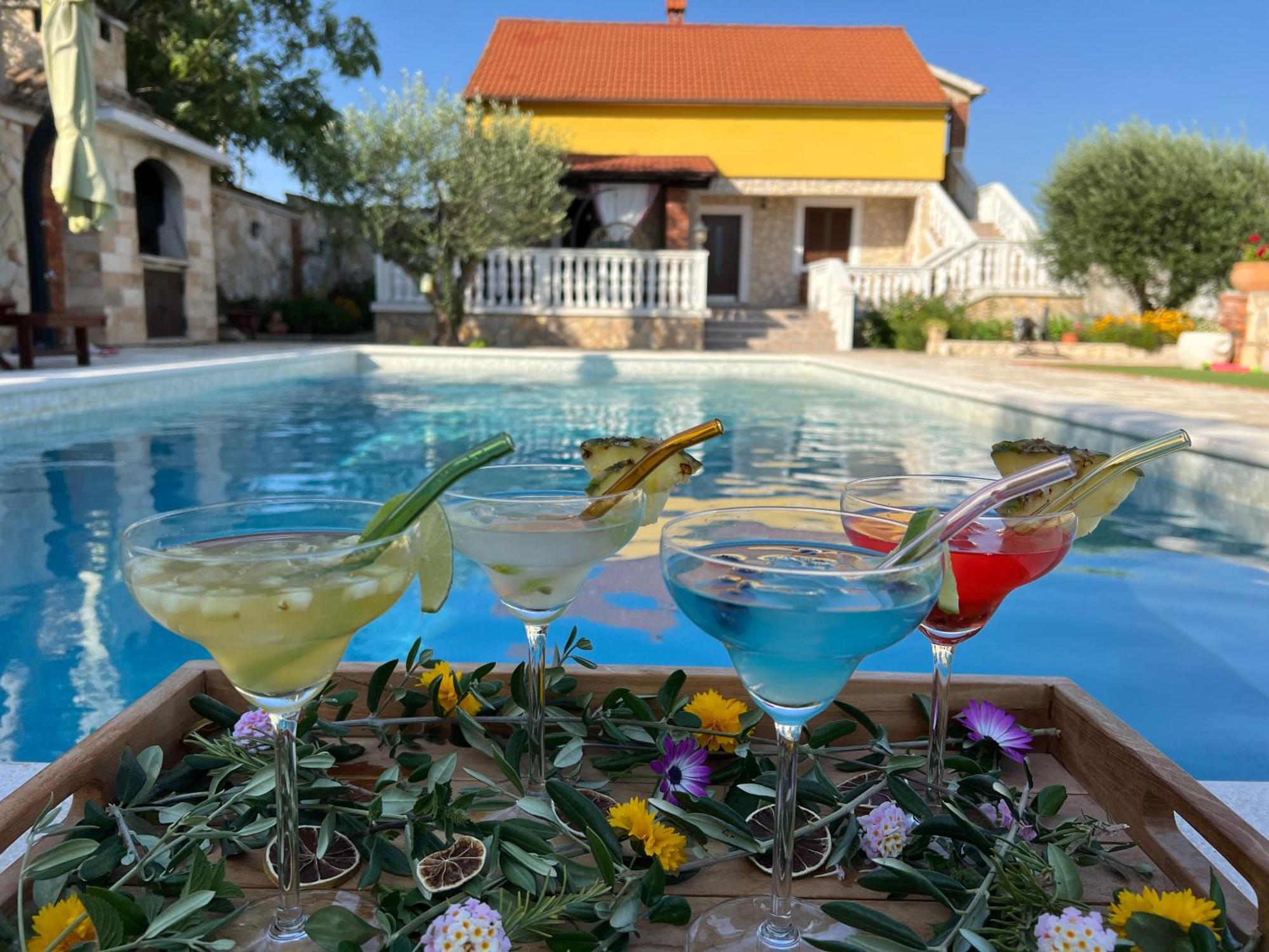 Holiday Home Iva With Pool ซูโกชัน ภายนอก รูปภาพ