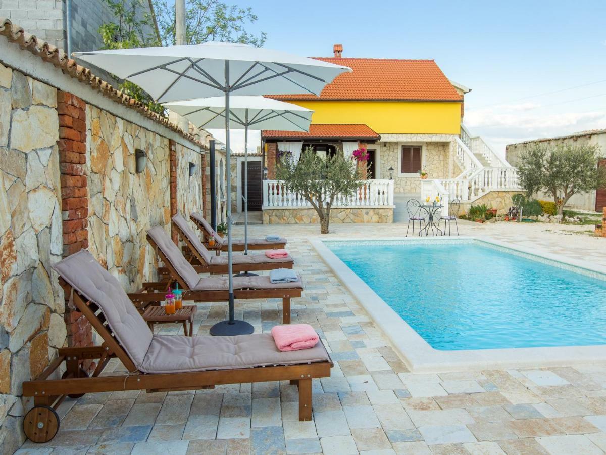 Holiday Home Iva With Pool ซูโกชัน ภายนอก รูปภาพ